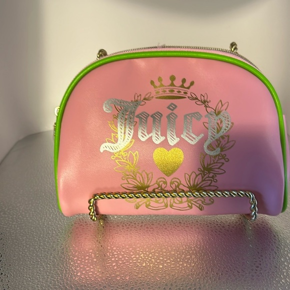 Juicy Couture Handbags - Juicy couture new without tags make up case or clutch. Absolutely adorable.​